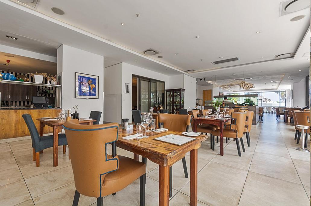 Sandton Skyline Luxury Space Johannesburg Exterior photo